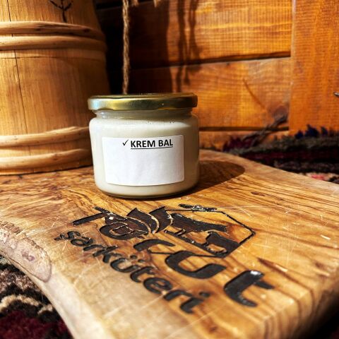 Krem Bal